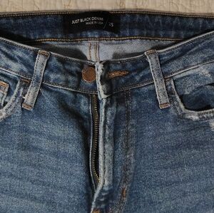 Just Black Women's Classic Denim Jeans